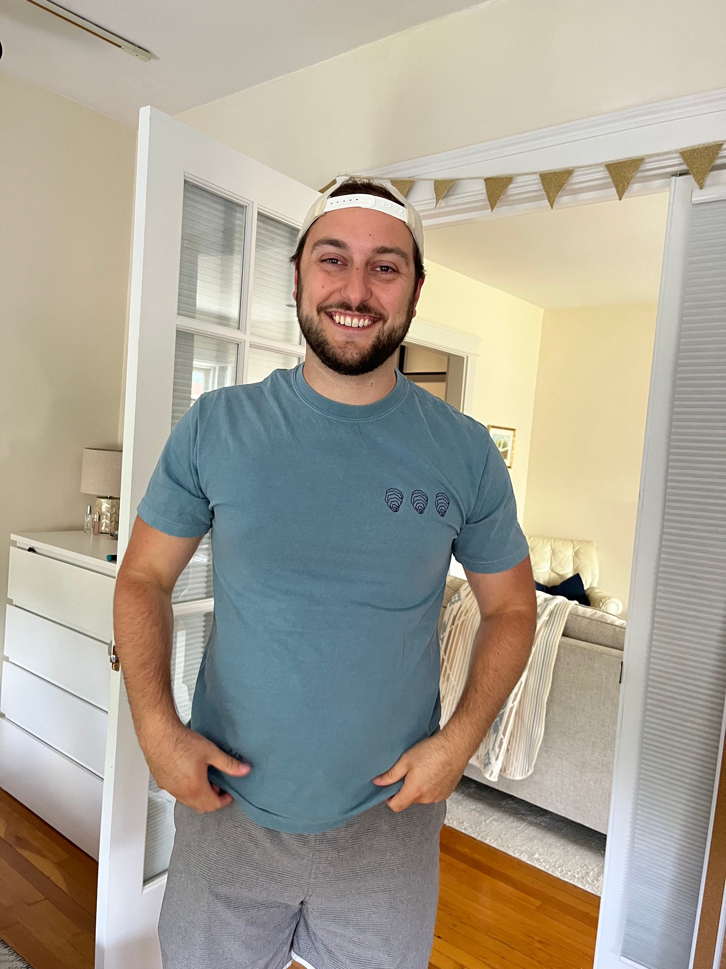 Embroidered Oyster Unisex Tee